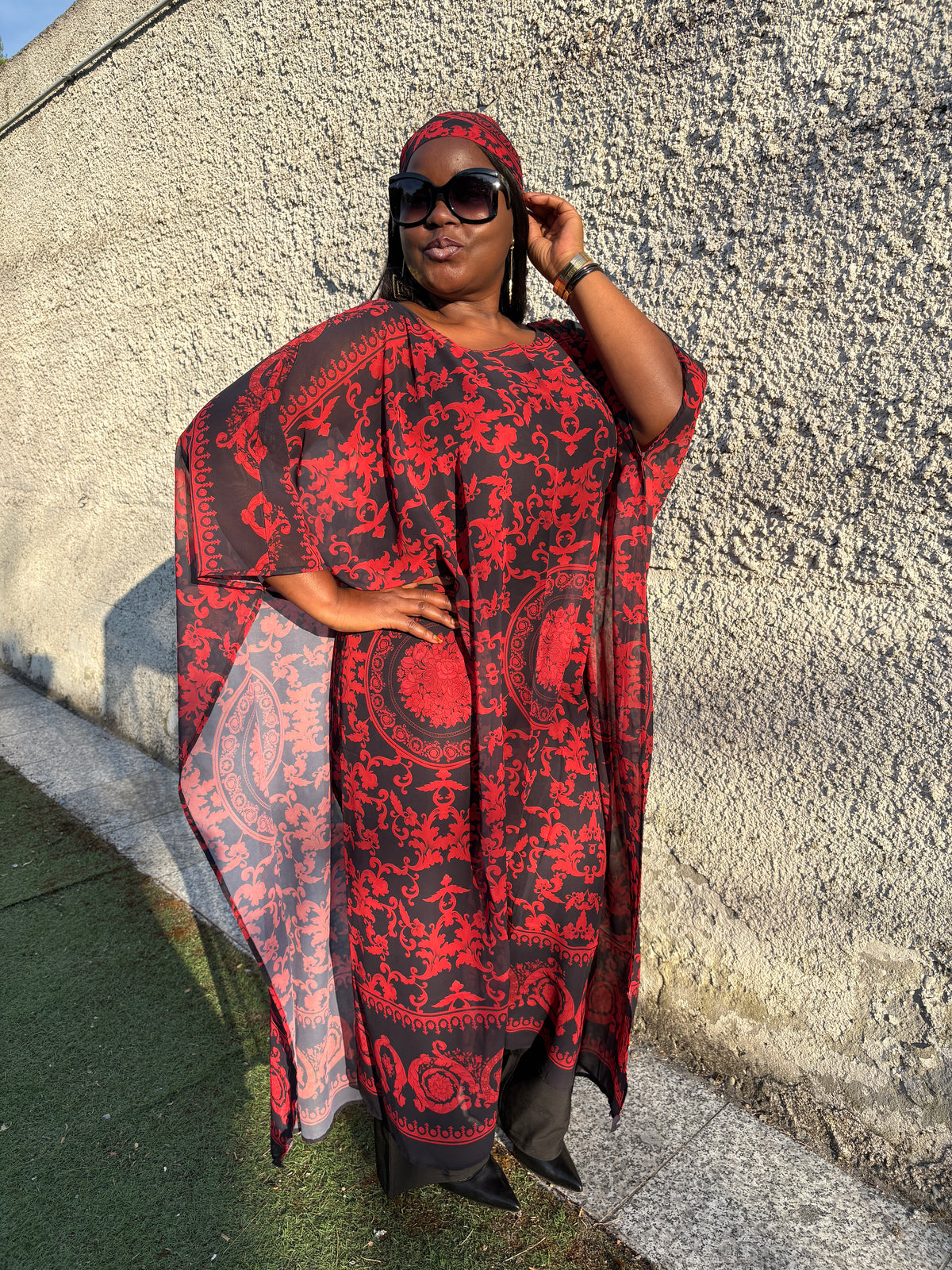 Ensemble caftan long fluide à motif baroque – Élégance et confort